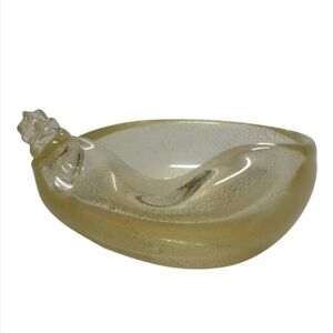 Mid 20th Century Gold Fleck (avventurian) Sea Shell Shaped Art Glass Ashtray